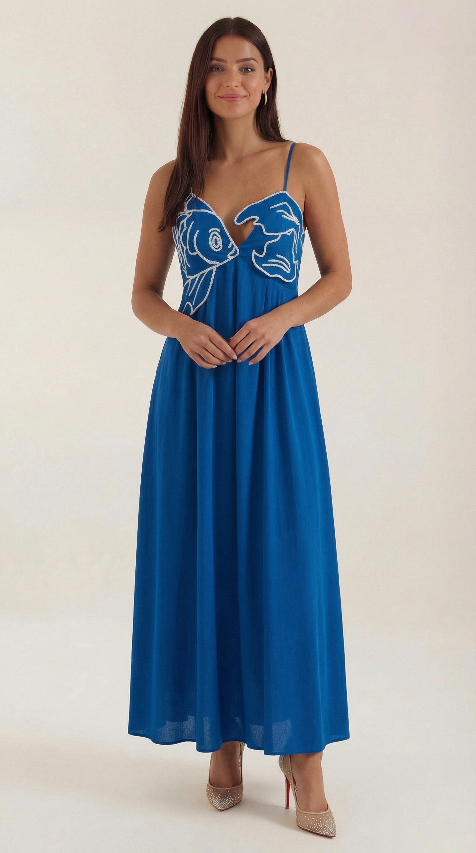 Vestido maxi con bordado elegante