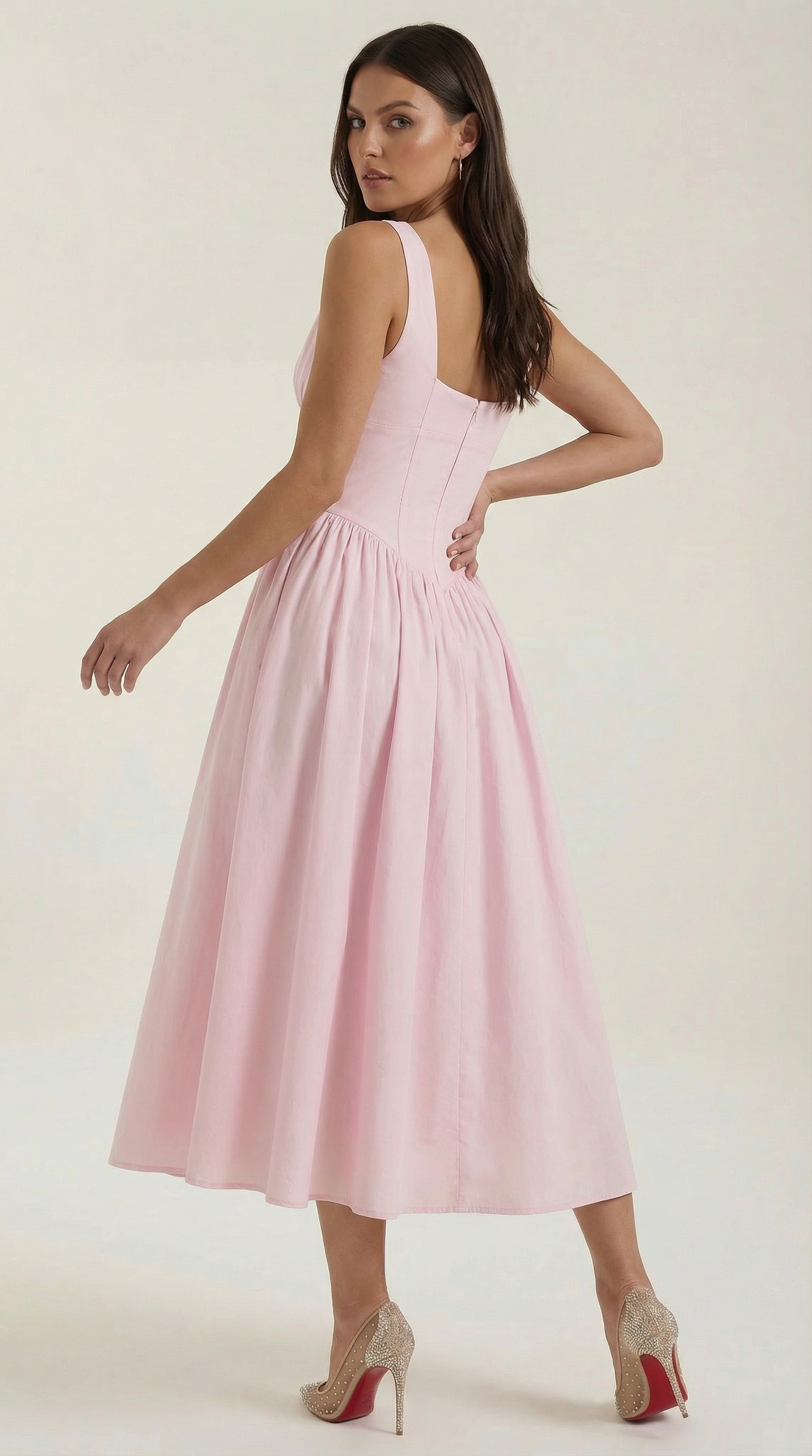 Vestido midi con escote en V