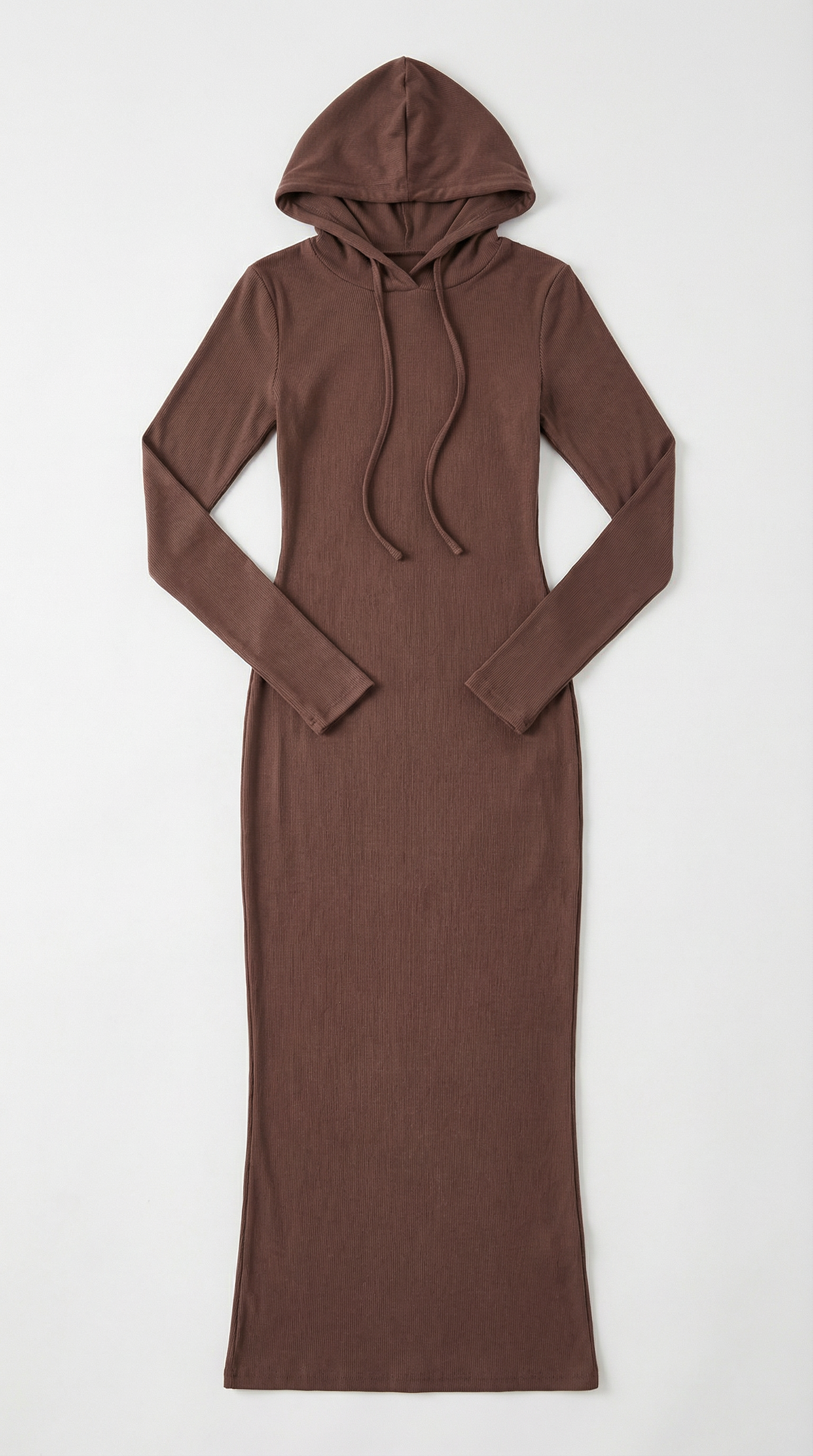 Vestido largo ajustado con capucha