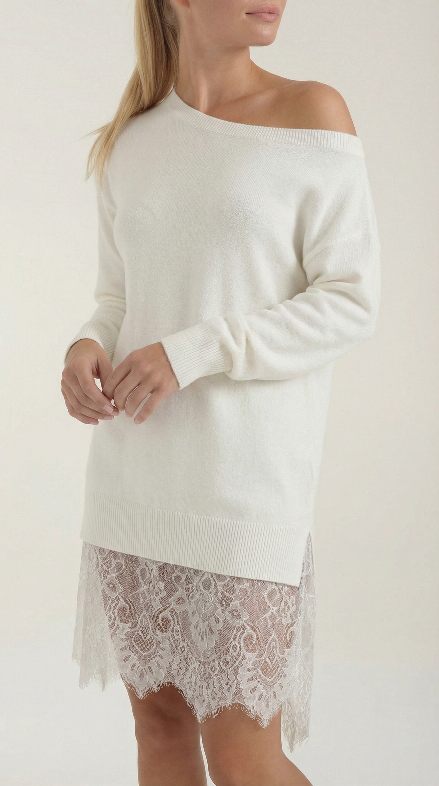 Vestido de Encaje Ajustado con Dobladillo