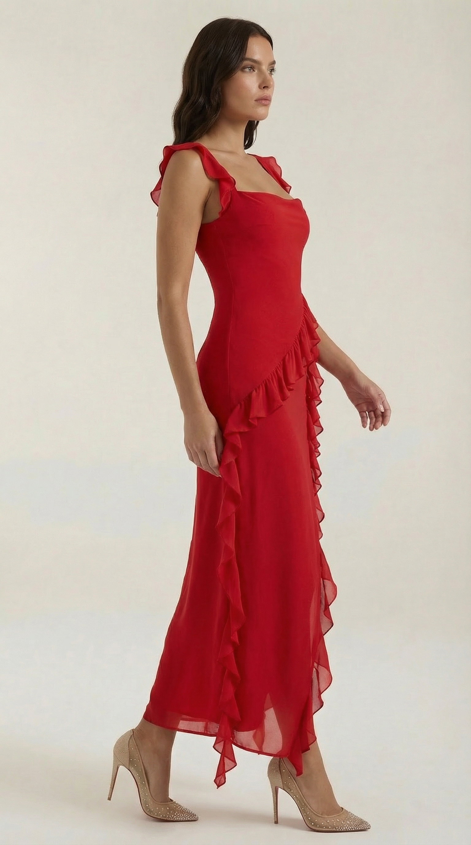 Vestido largo con volantes elegante