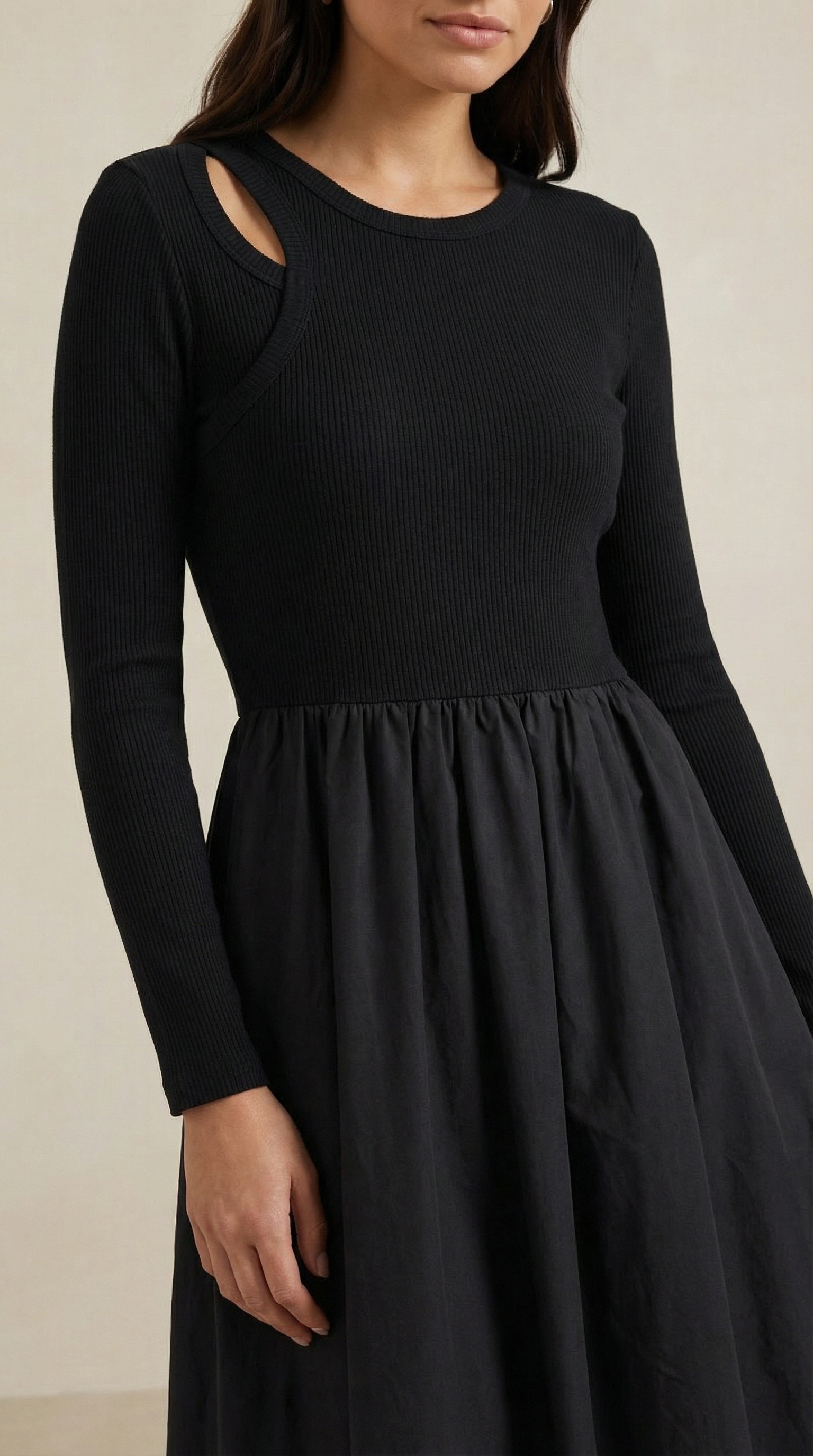 Vestido largo de manga larga elegante