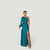 Vestido Largo Un Hombro Satén Nudo Frontal Fenda