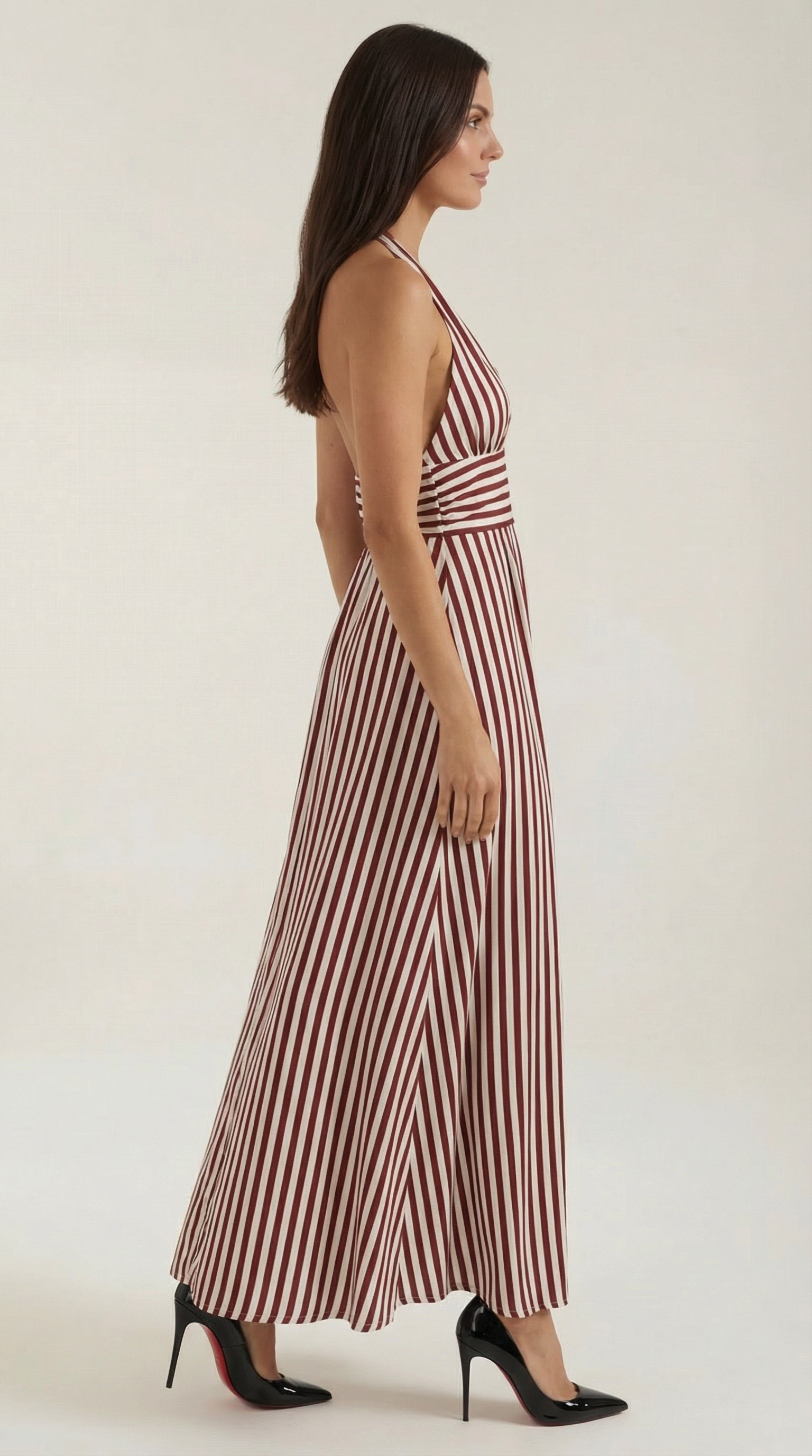 Vestido maxi con escote en V elegante