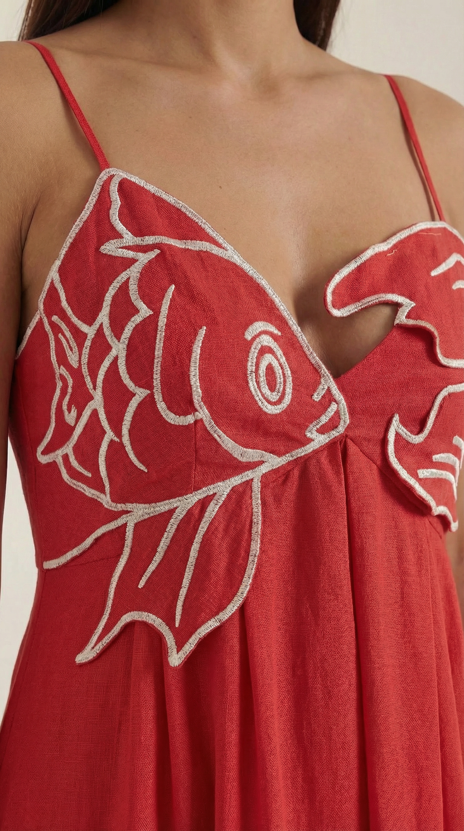 Vestido maxi con bordado elegante
