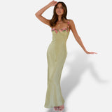 Vestido Maxi Satén Bordado Floral