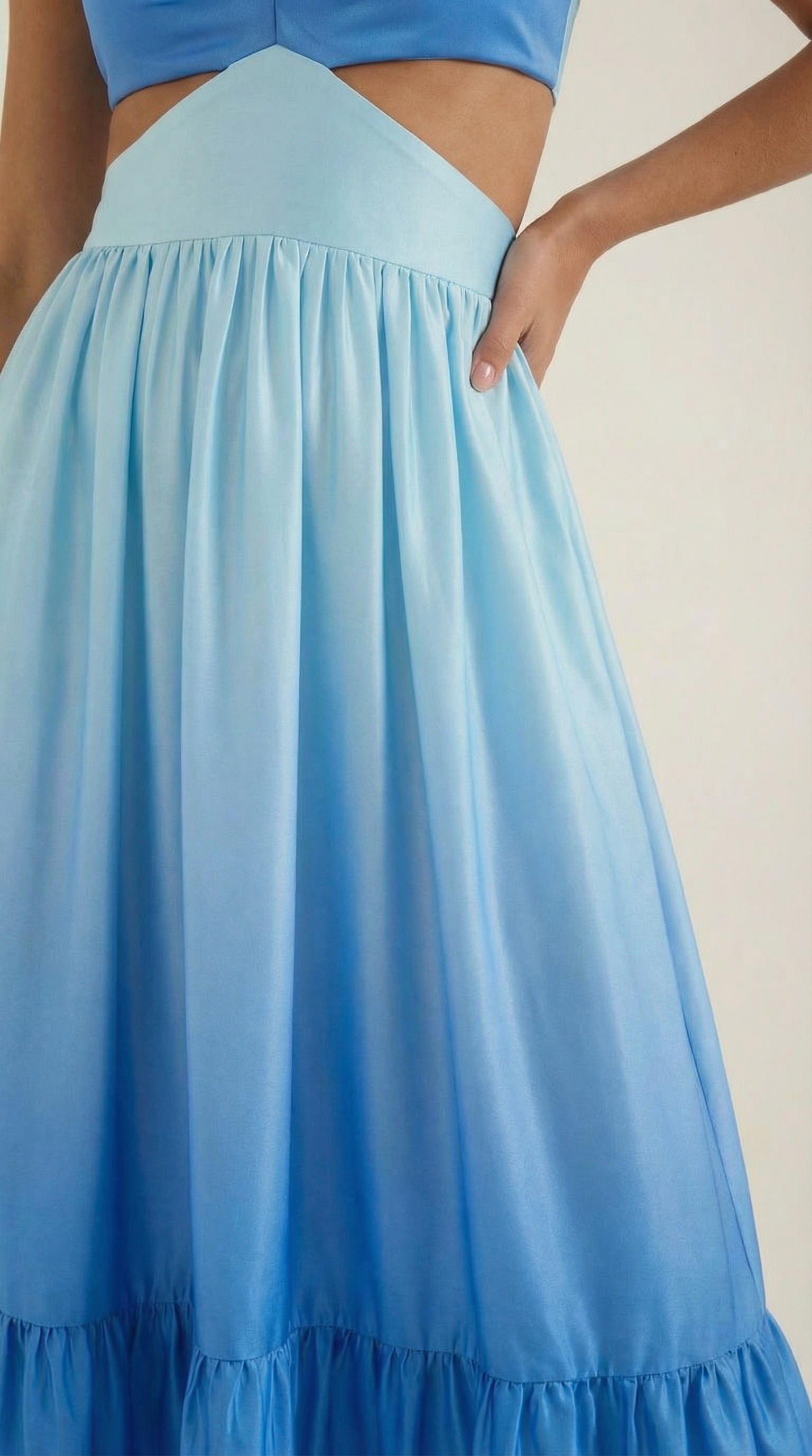 Vestido maxi corte elegante para mujer