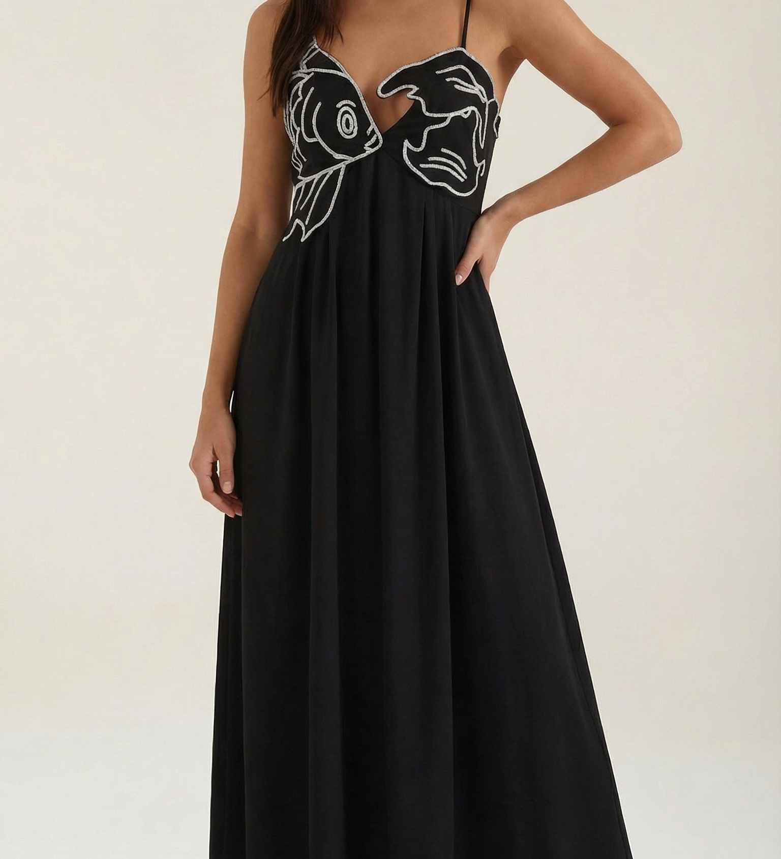 Vestido maxi con bordado elegante