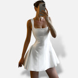 Vestido Mini Escote Cuadrado Evasé