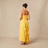 Vestido Midi Halter Plisado con Volantes