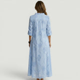 Vestido Largo Bordado Tonal Cuello Volante Lino