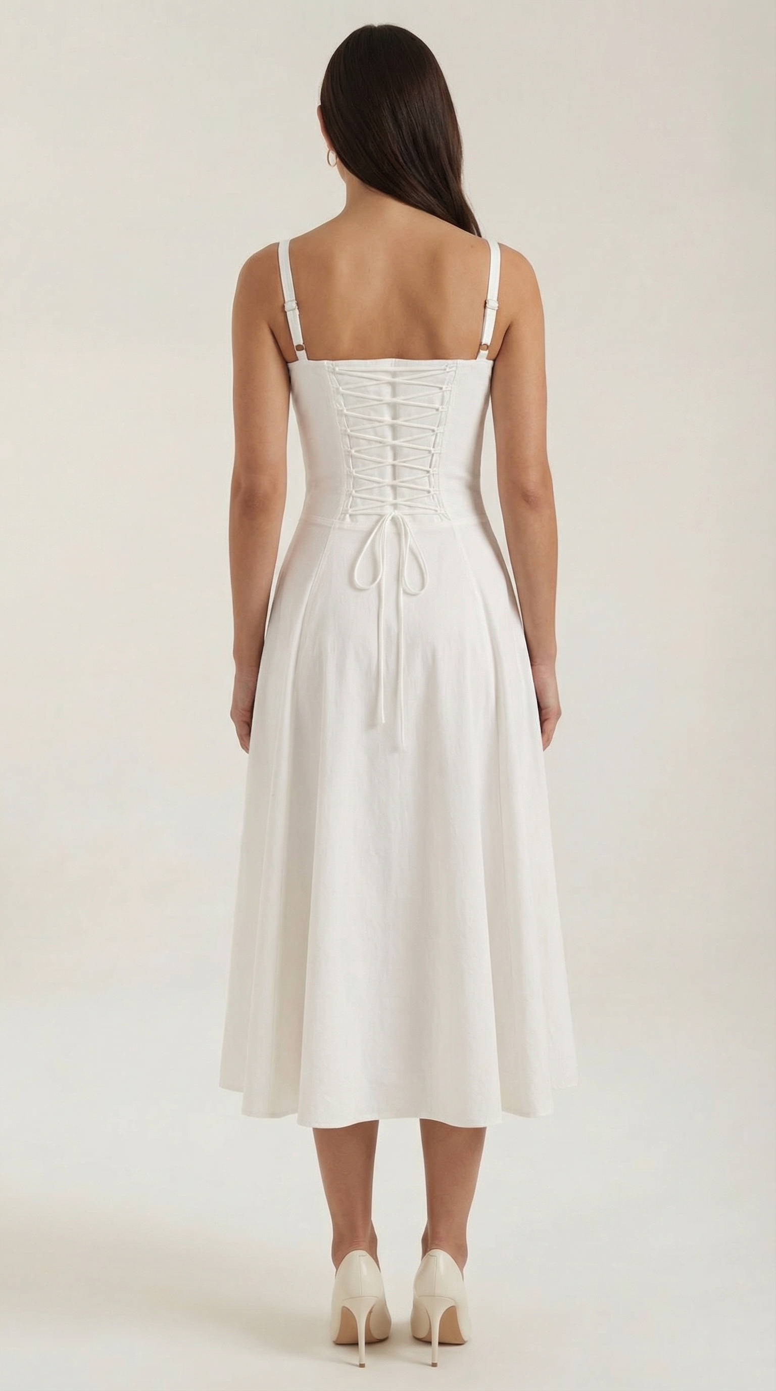 Vestido midi con detalle de cordones