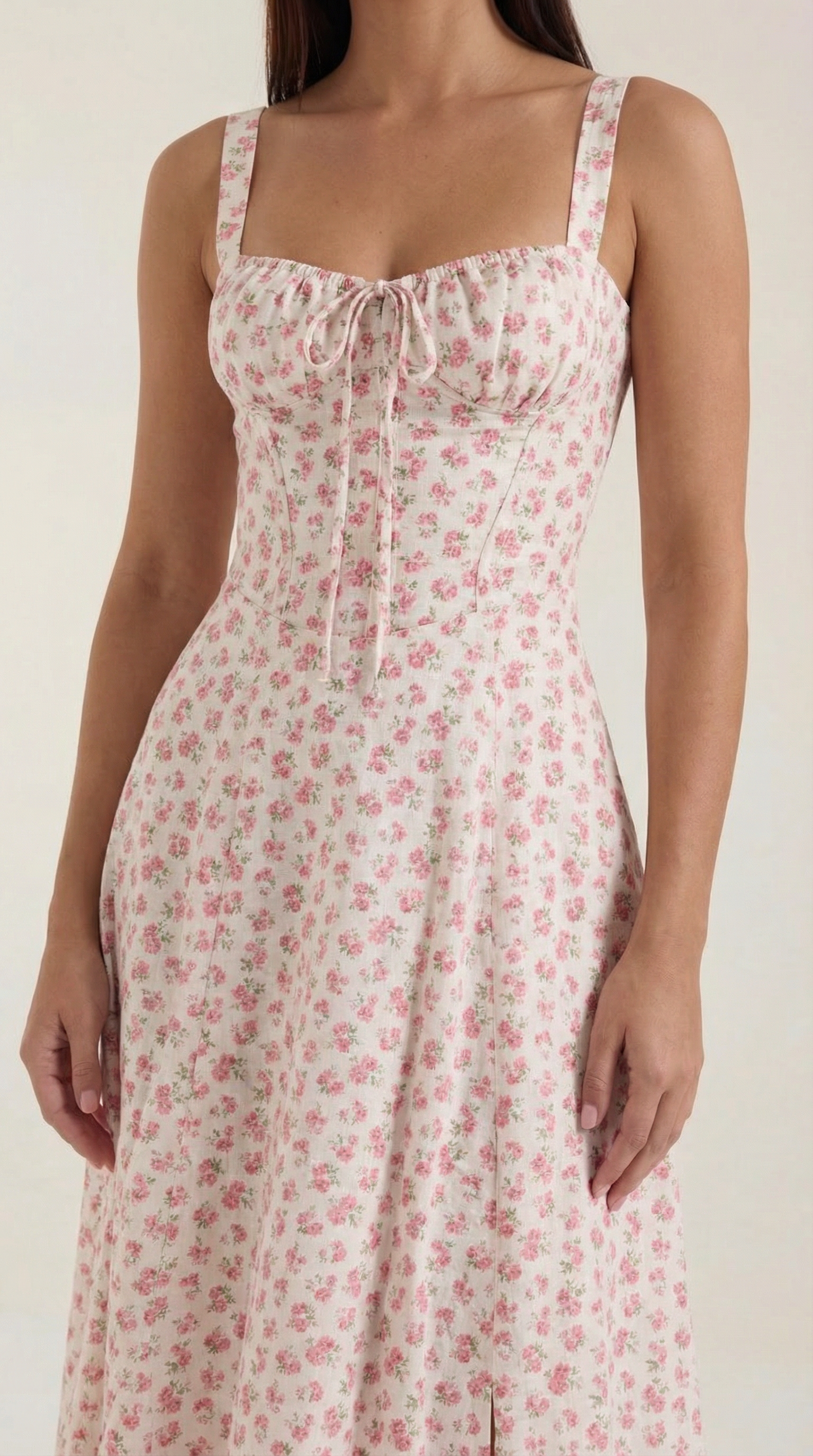 Vestido midi con corte fluido