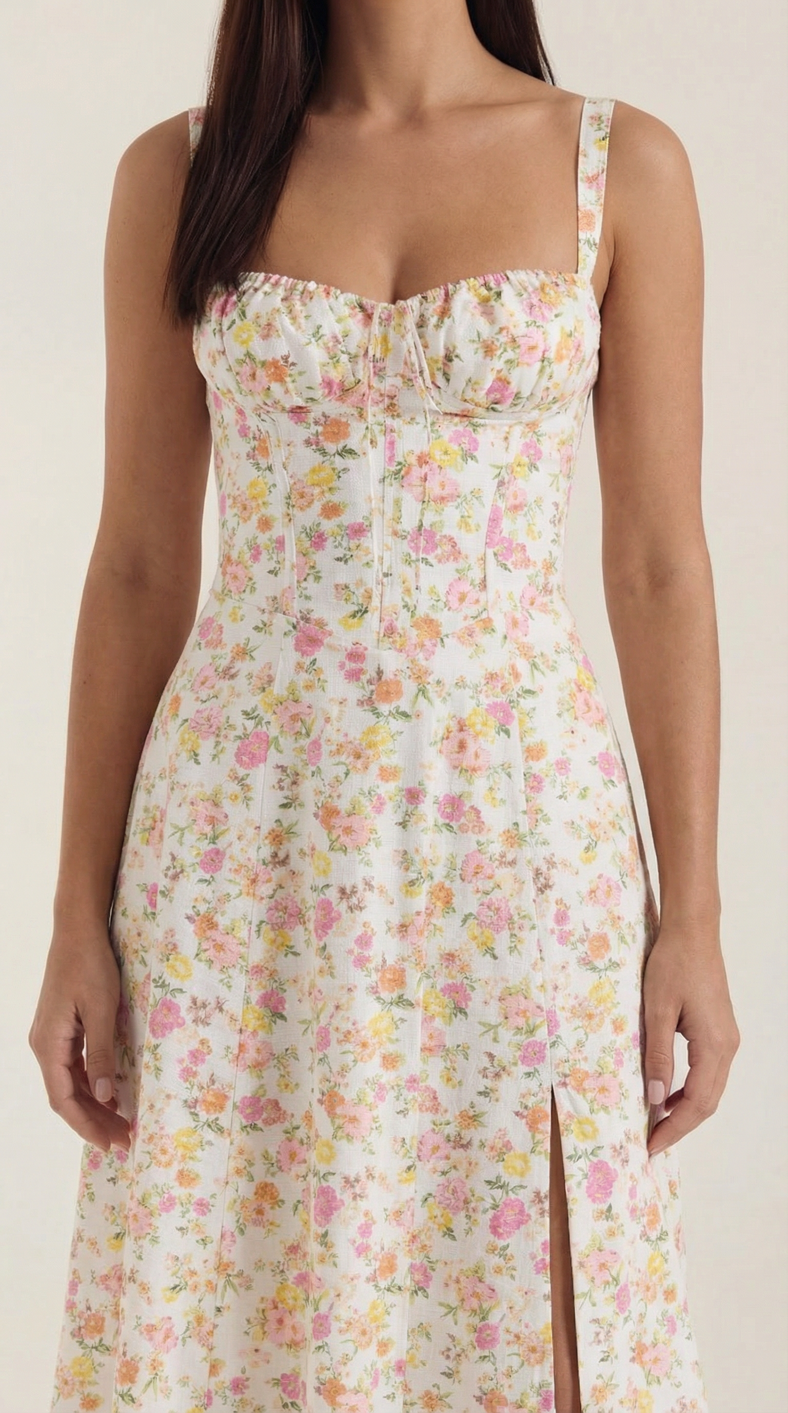 Vestido midi con corte fluido