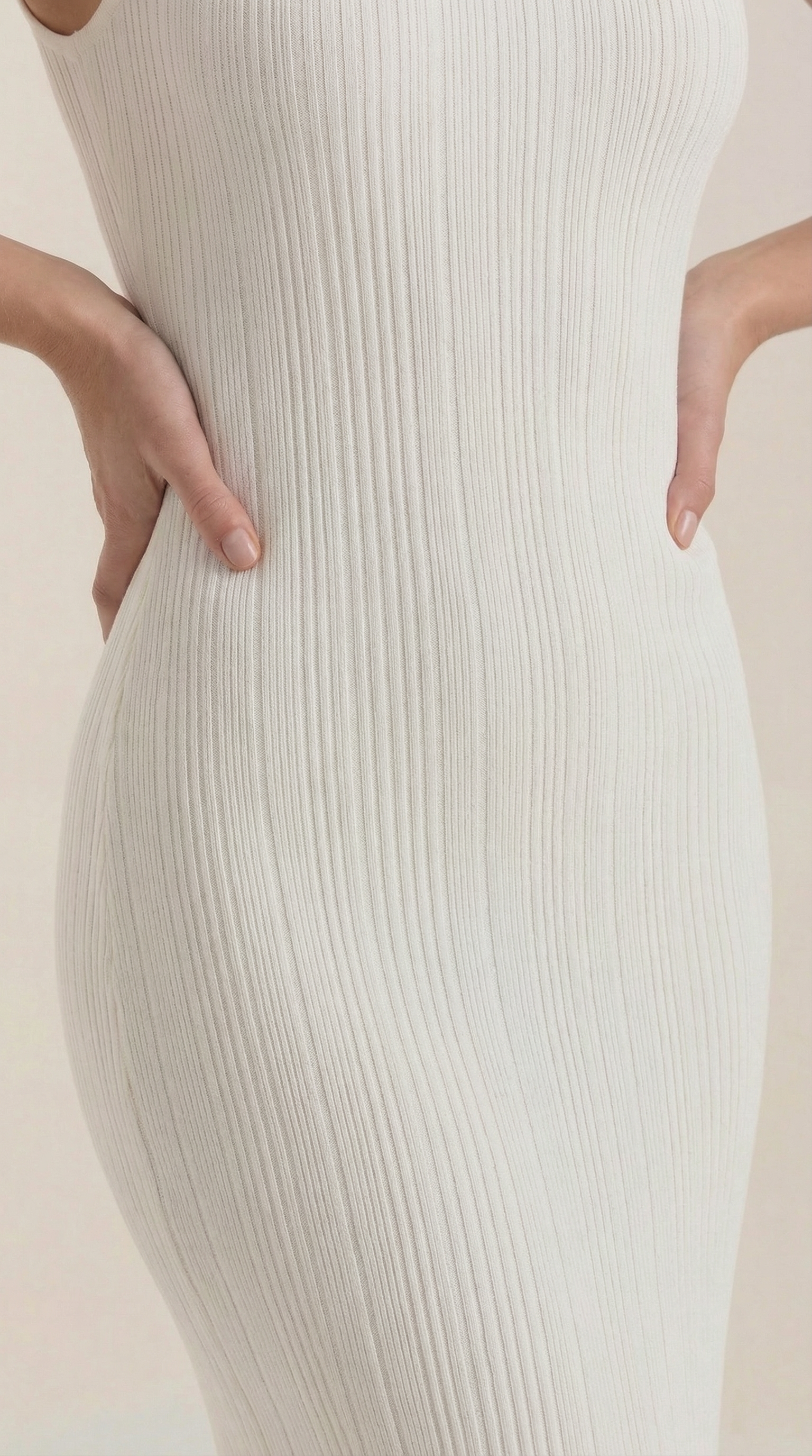 Vestido Bodycon de Cuello Alto Elegante