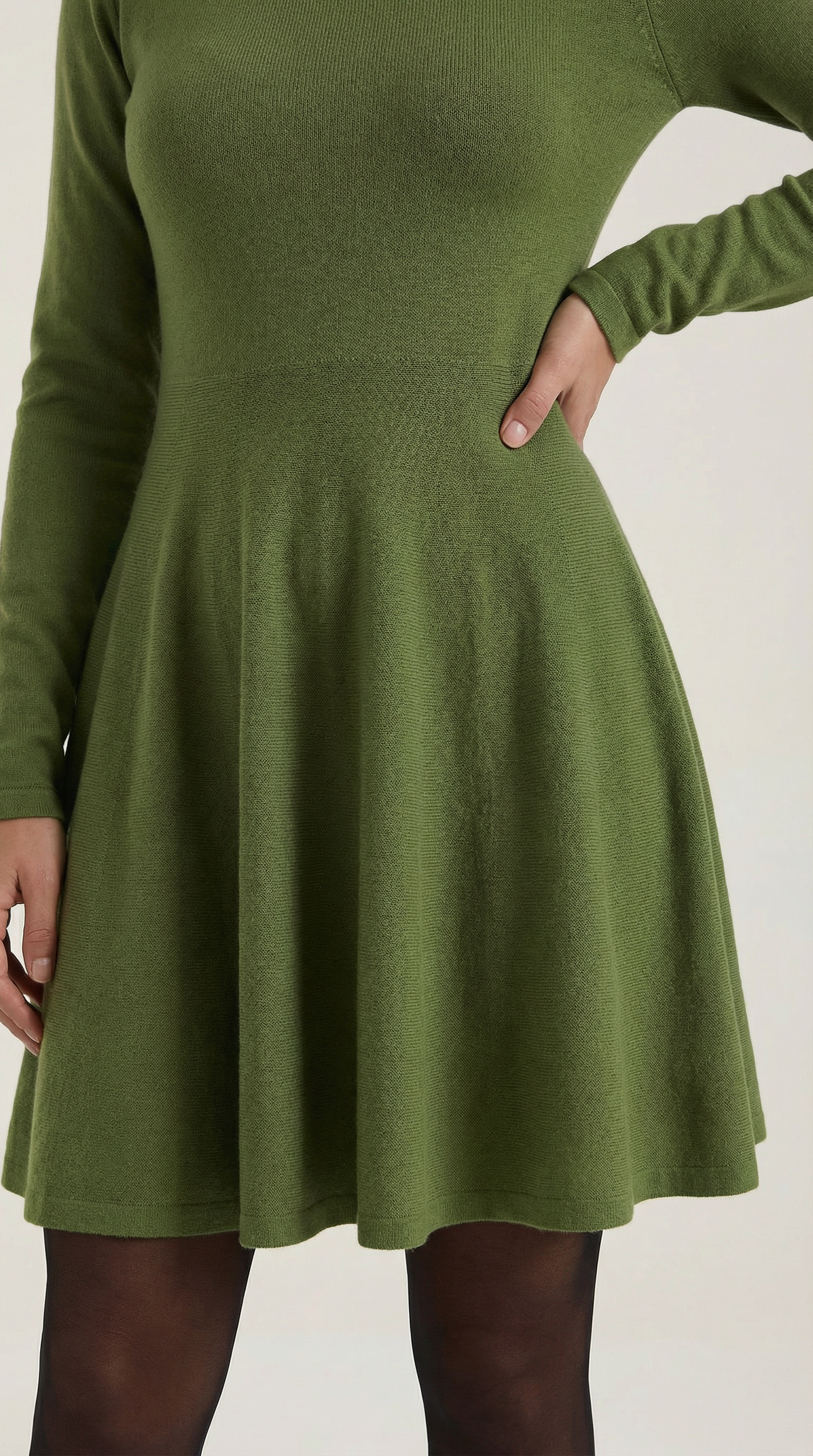 Vestido mini de manga larga fluido